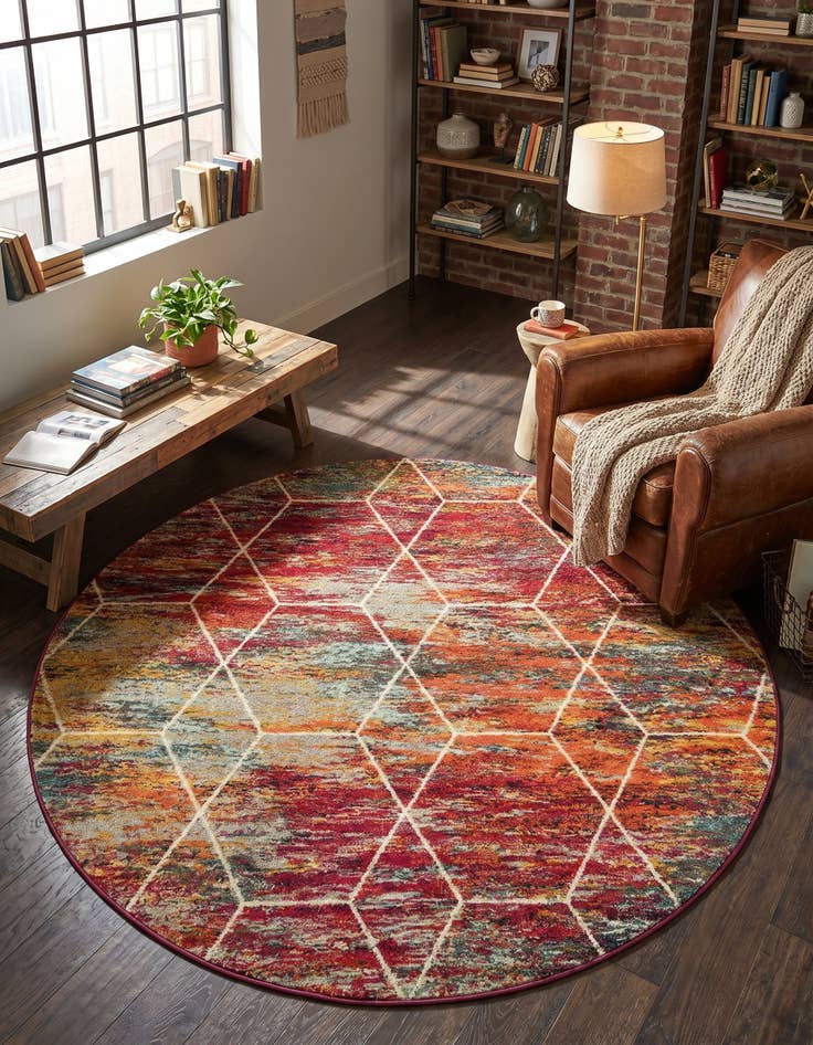 Detail image of 7' x 7' Lattice Frieze Round Rug