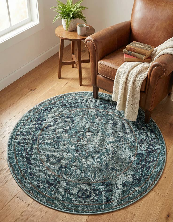 Detail image of 3' 3 x 3' 3  Washable Palazzo Round Rug