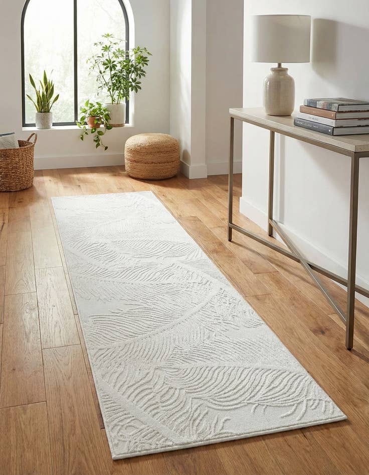 Detail image of 2' x 6' Finsbury Runner Rug