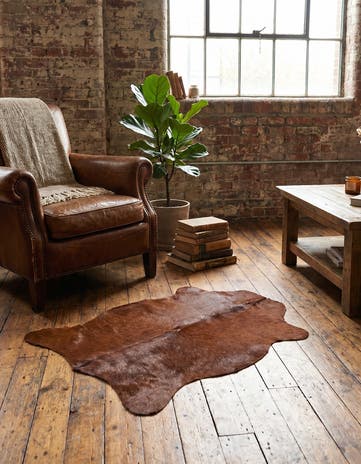 2' 2 x 2' 11 Cowhide Leather Rug
