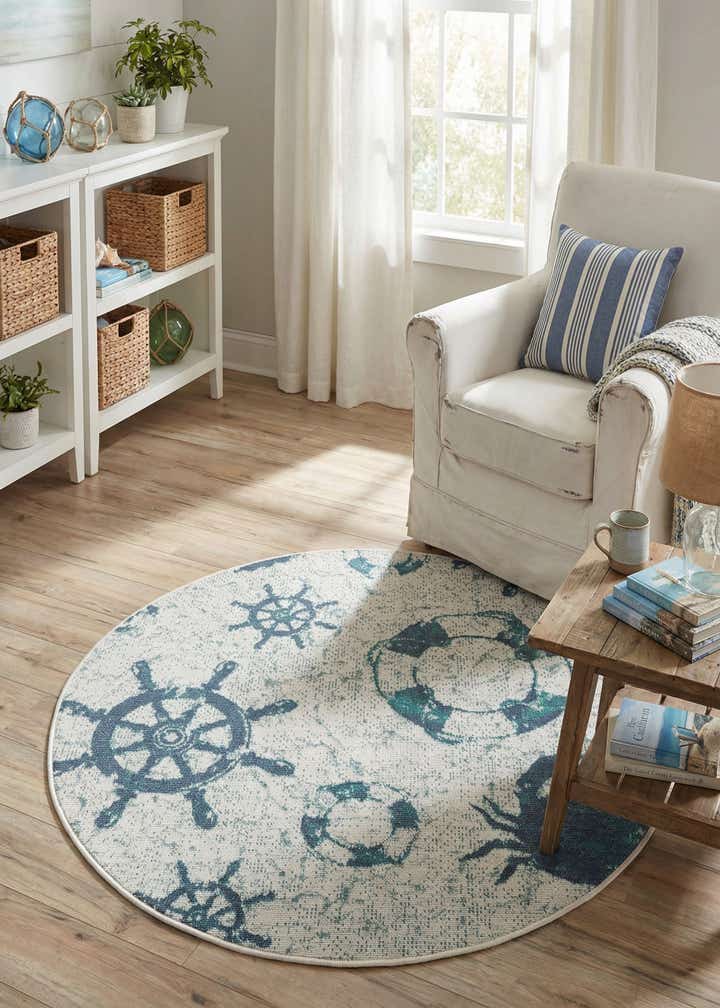4' x 4' Easy-Clean Coastal Indoor / Outdoor Round Rug