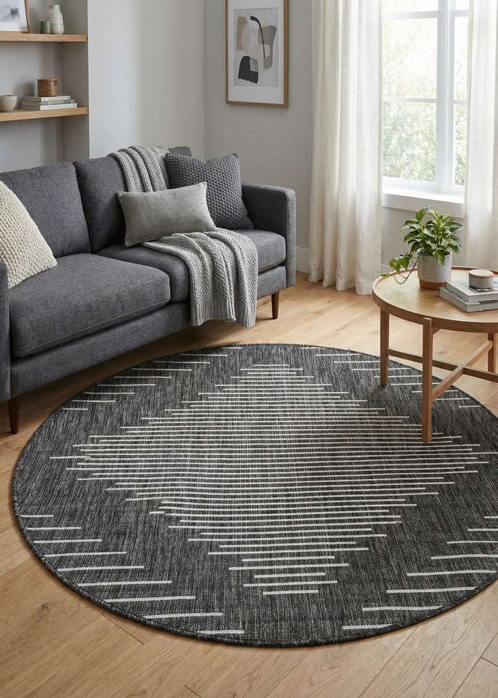 5' 3 x 5' 3 Easy-Clean Modern Indoor / Outdoor Round Rug