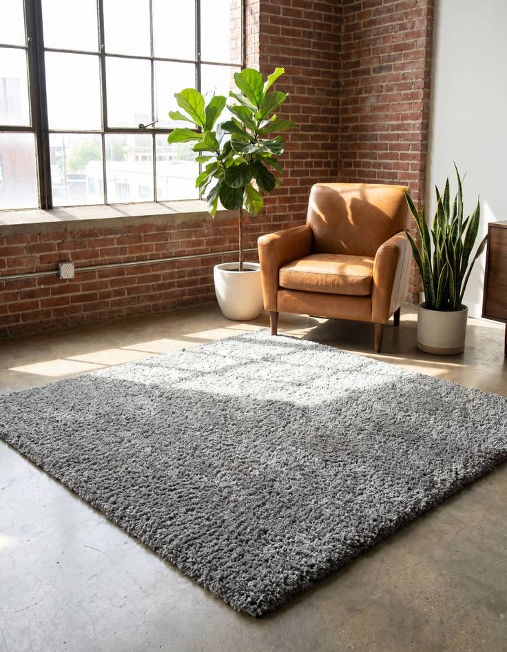 Detail image of 5' 3 x 5' 3 Zermatt Shag Square Rug