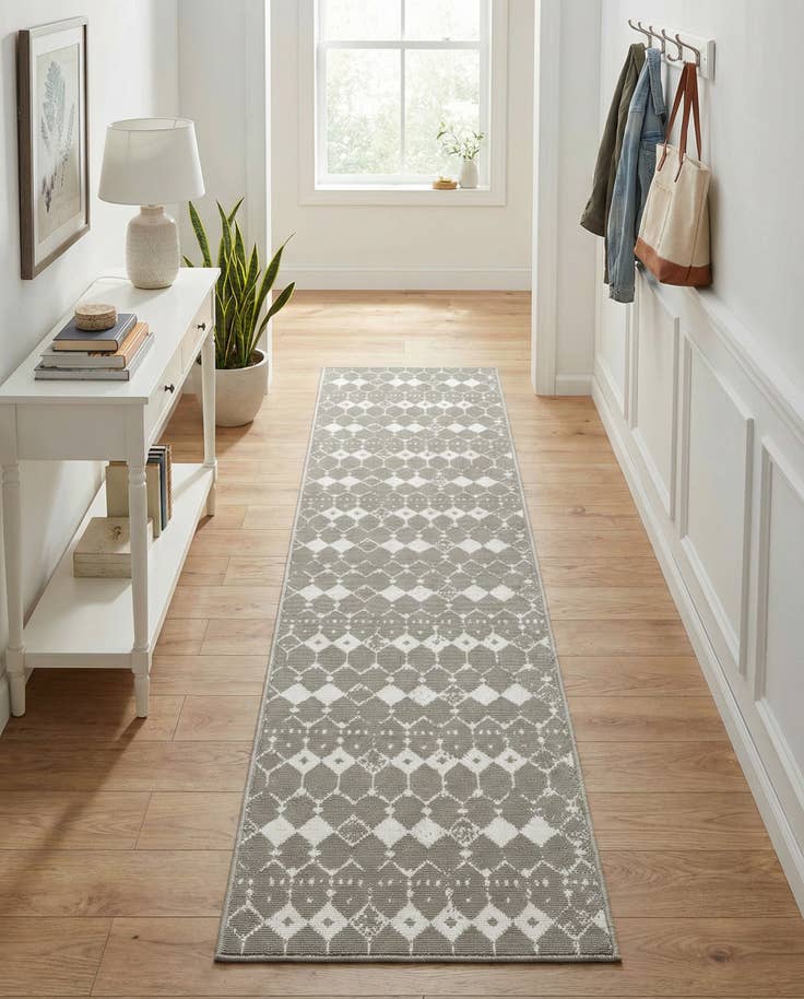 Detail image of 2' x 8' Easy-Clean Trellis Indoor / Outdoor Runner Rug
