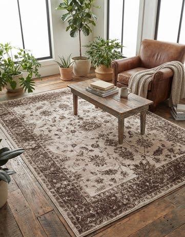 6' x 9' Nepal Rug