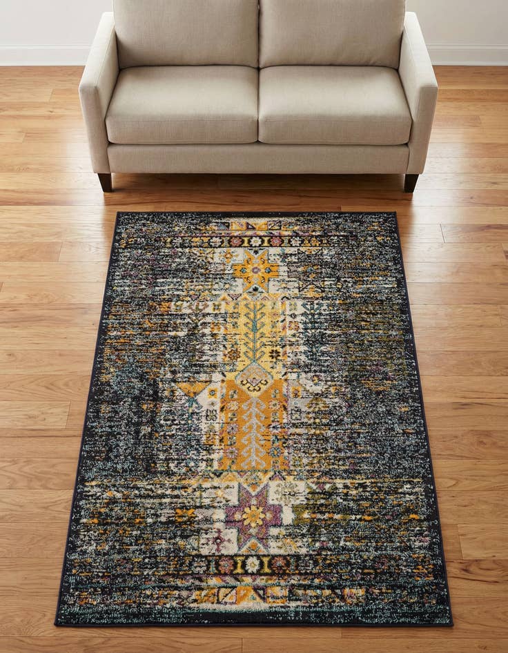 Detail image of 4' x 6' Carrington Rug