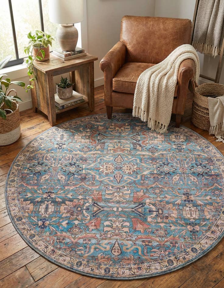 Detail image of 5' 3 x 5' 3 Nostalgia Round Rug