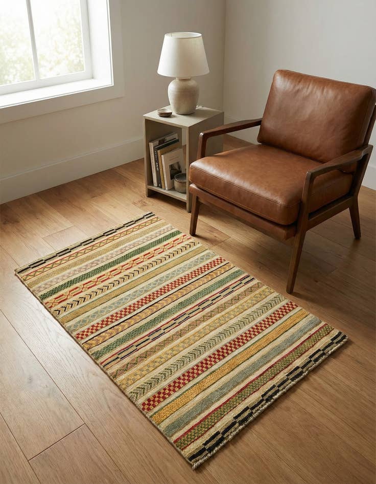 Detail image of 2' 7 x 3' 11 Hand Knotted Modern Ziegler Rug