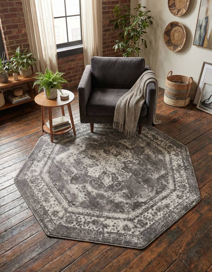 Detail image of 6' x 6' Monte Carlo Octagon Rug