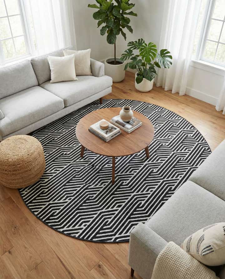 8' x 8' Easy-Clean Sabrina Soto Hudson Indoor / Outdoor Round Rug