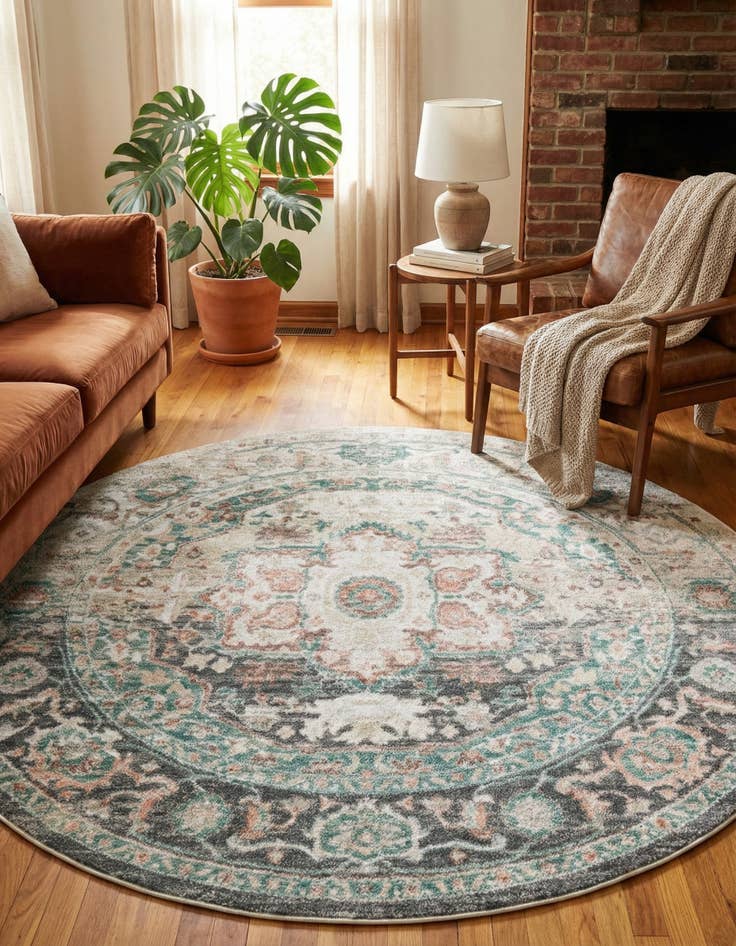Detail image of 8' x 8' Madeline Vintage Round Rug