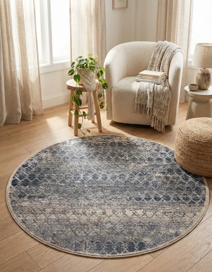 Detail image of 4' x 4' Caspian Round Rug