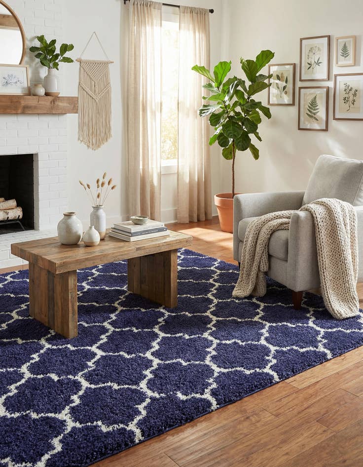 Detail image of 8' x 8' Marrakesh Shag Square Rug