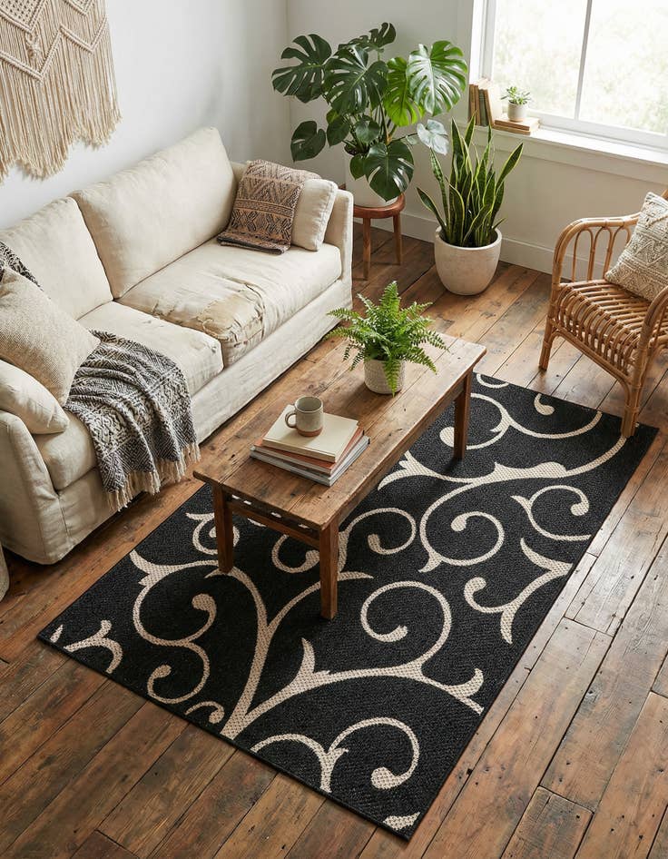 Detail image of 4' 2 x 6' Georgia Rug