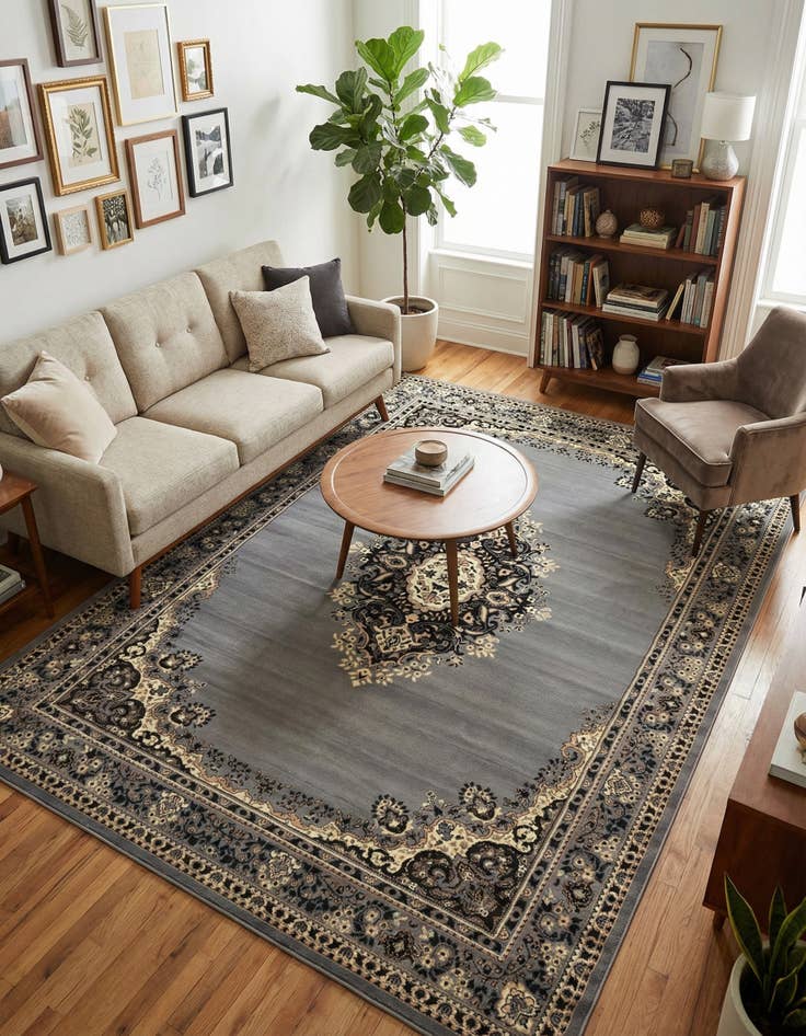 Detail image of 7' x 10' Mashad Design Rug