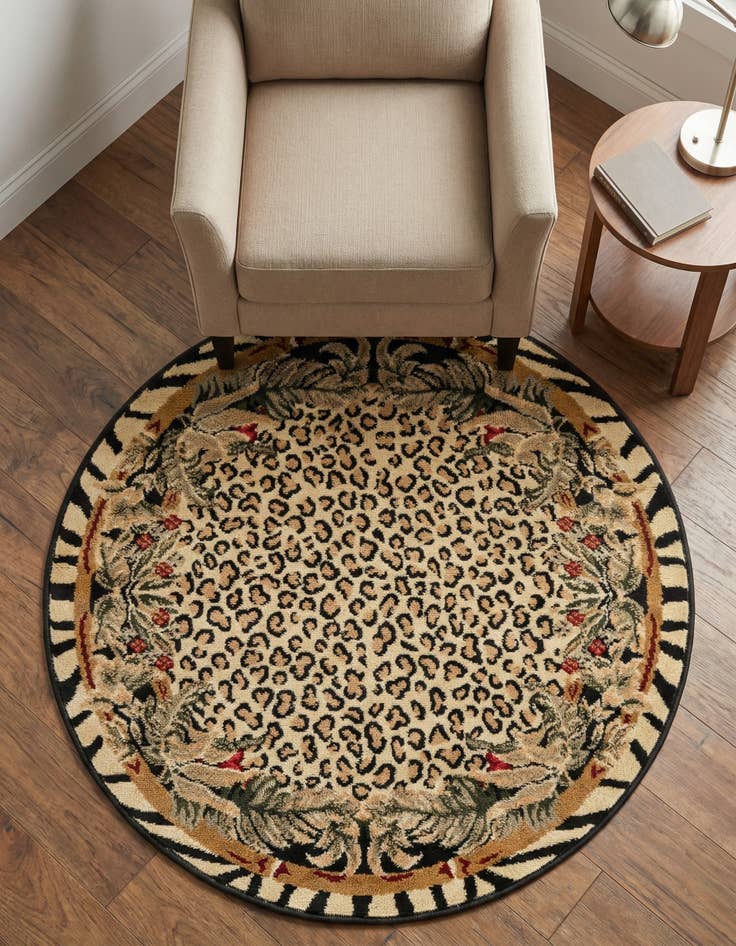 Detail image of 3' x 3' Savannah Round Rug