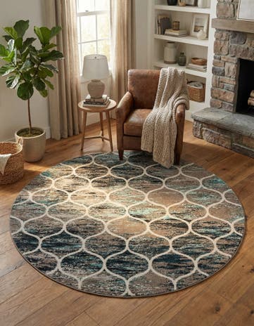 7' 10 x 7' 10 Lattice Frieze Round Rug