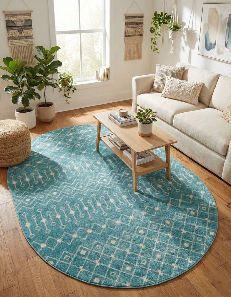 Detail image of 7' 10 x 10' Moroccan Trellis Oval Rug