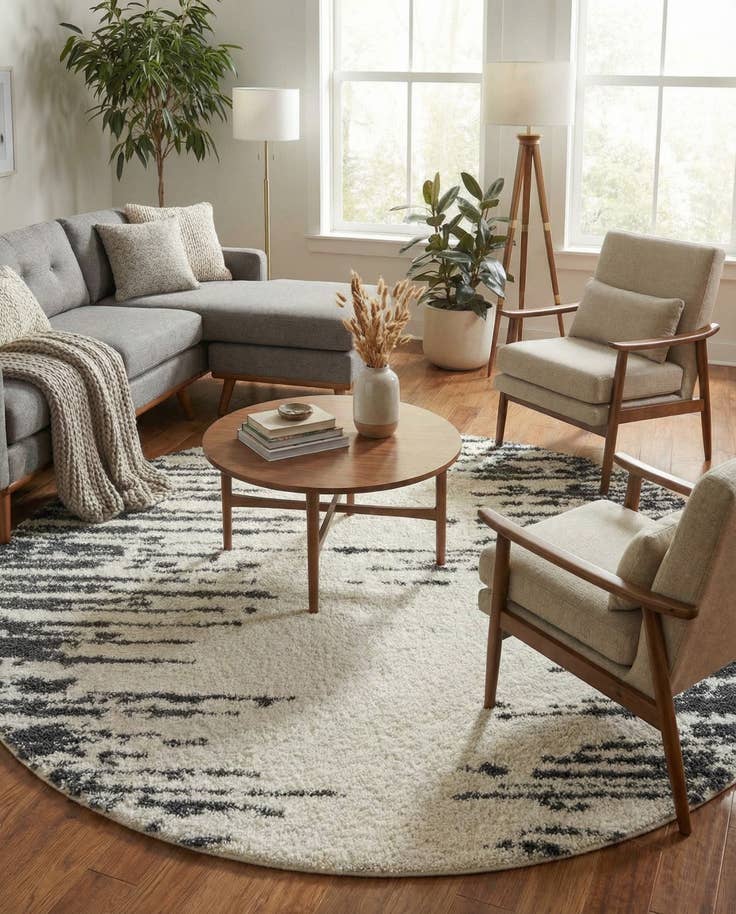 Detail image of 10' x 10' Serenity Shag Round Rug