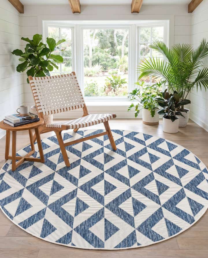 6' 7 x 6' 7 Easy-Clean Jill Zarin Napa Indoor / Outdoor Round Rug