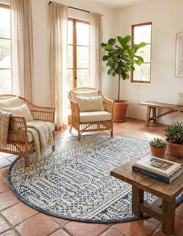 Detail image of Jill Zarin 7' 10 x 7' 10 Uptown Cloisters Round Rug