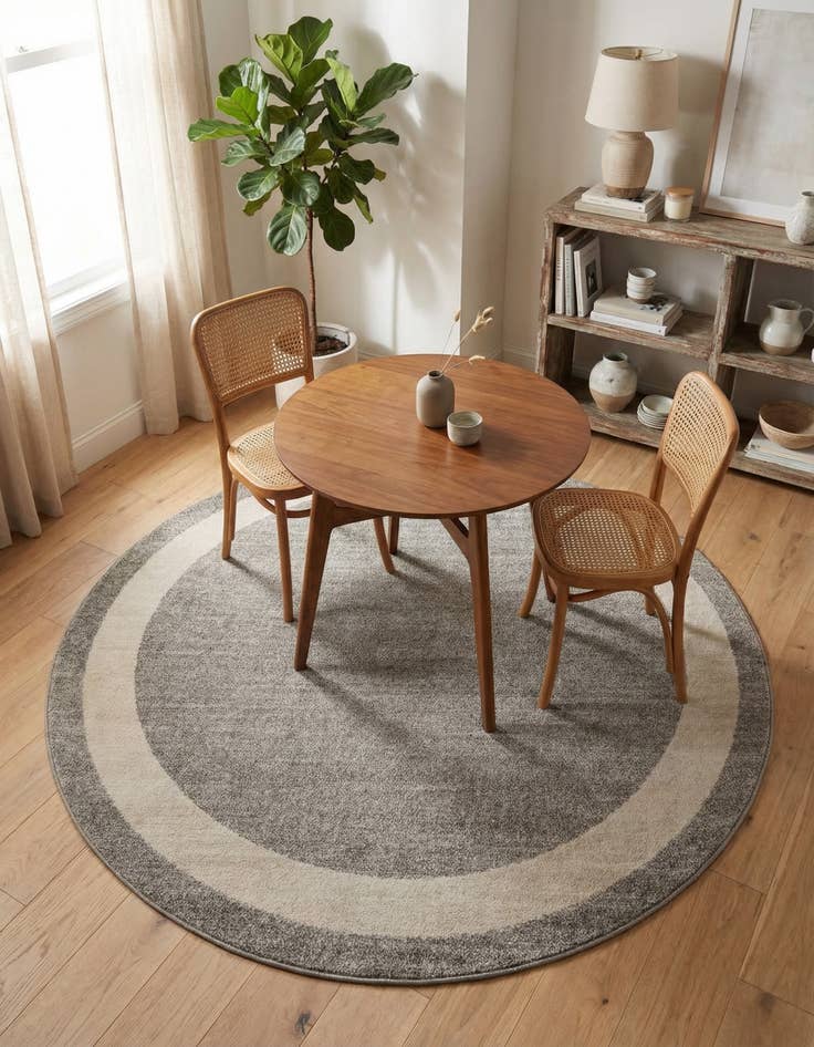 Detail image of 6' x 6' Angelica Round Rug