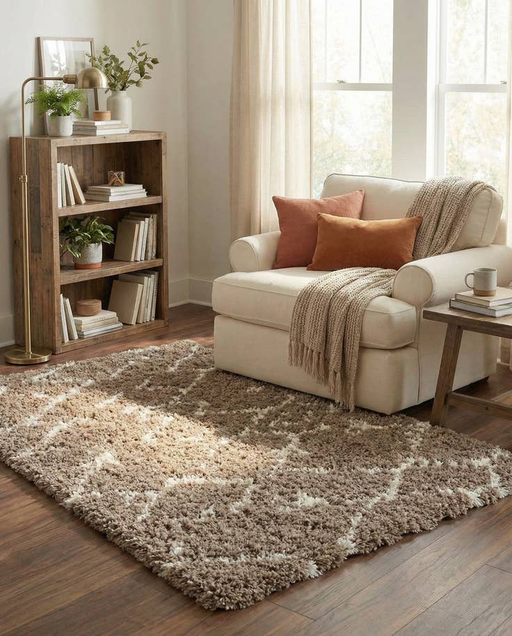 Detail image of 5' x 8' Infinity Shag Rug