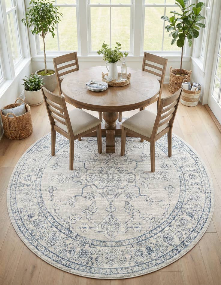 Detail image of 7' x 7' Newport Round Rug