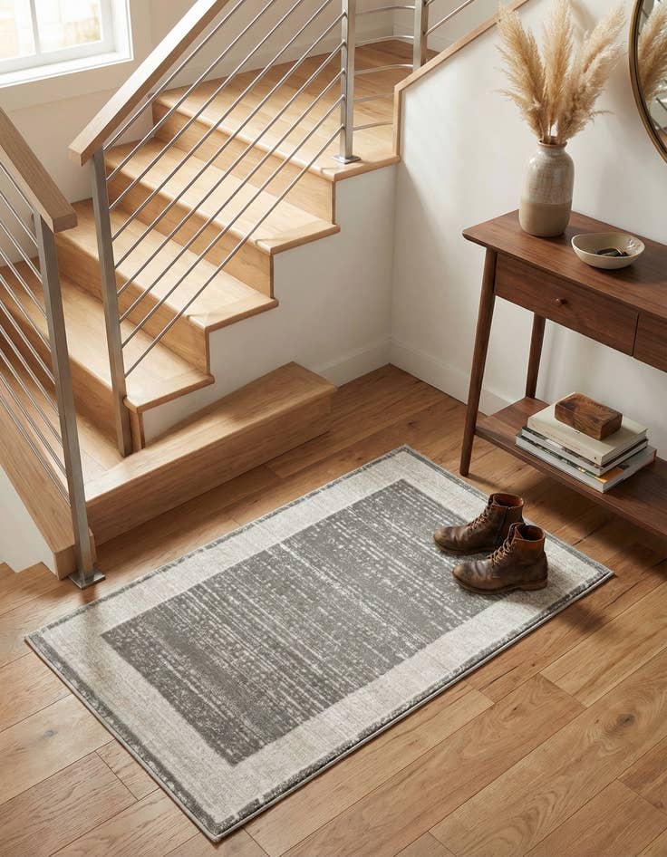 Detail image of 2' x 3' Uptown Yorkville Rug