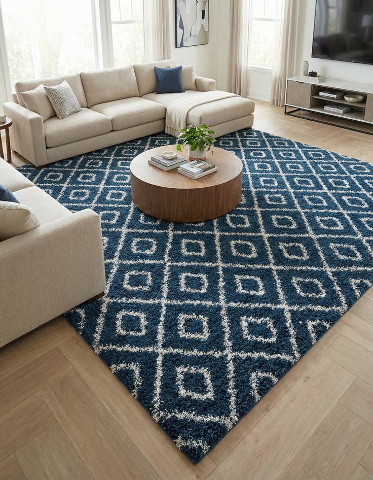 Detail image of 10' x 10' Trellis Shag Square Rug