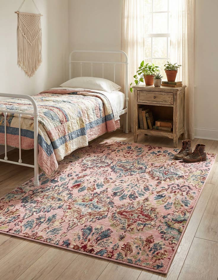 Detail image of 4' x 6' Charleston Rug