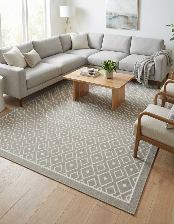 Detail image of 7' 10 x 10' Washable Trellis Indoor / Outdoor Rug