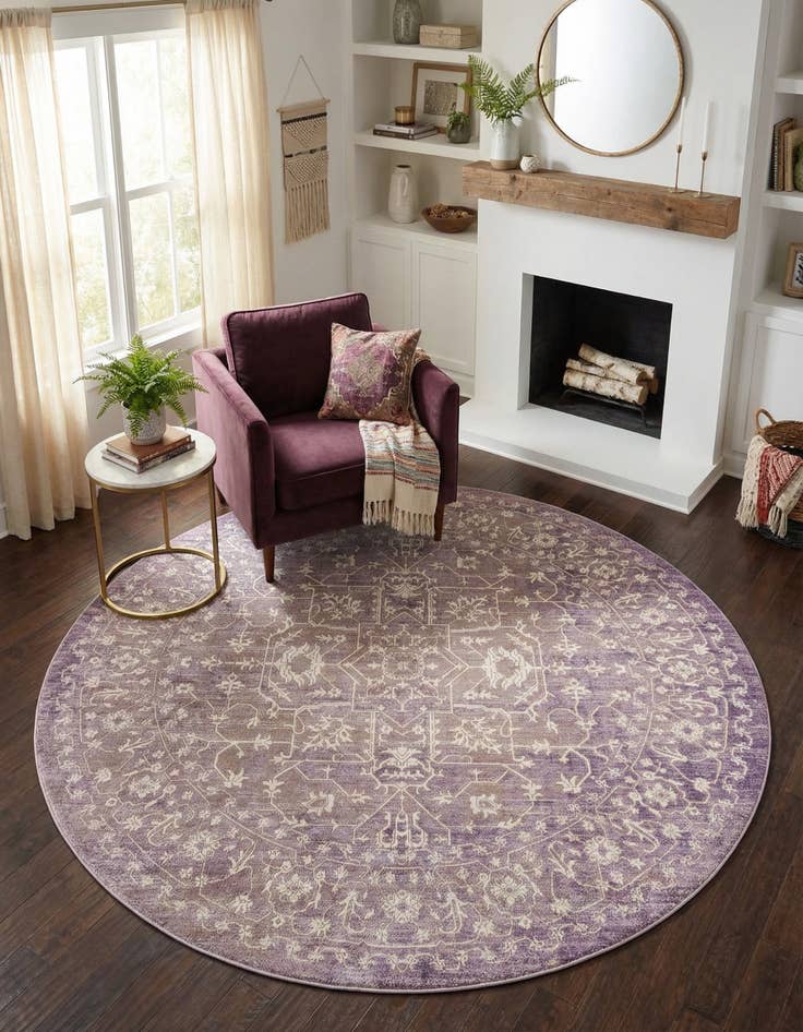 Detail image of 8' x 8' New Vintage Round Rug