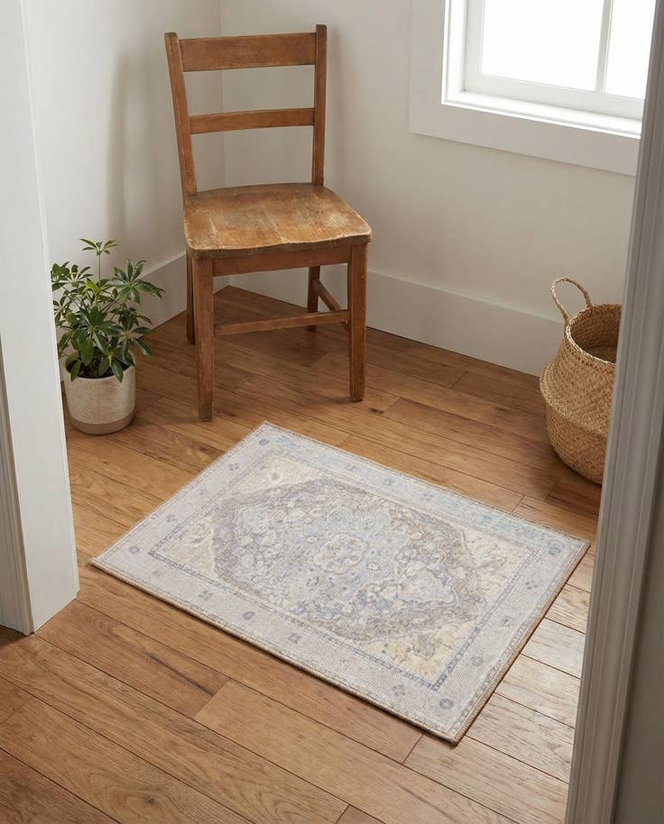 Detail image of 2' x 3' Washable Timeless Rug