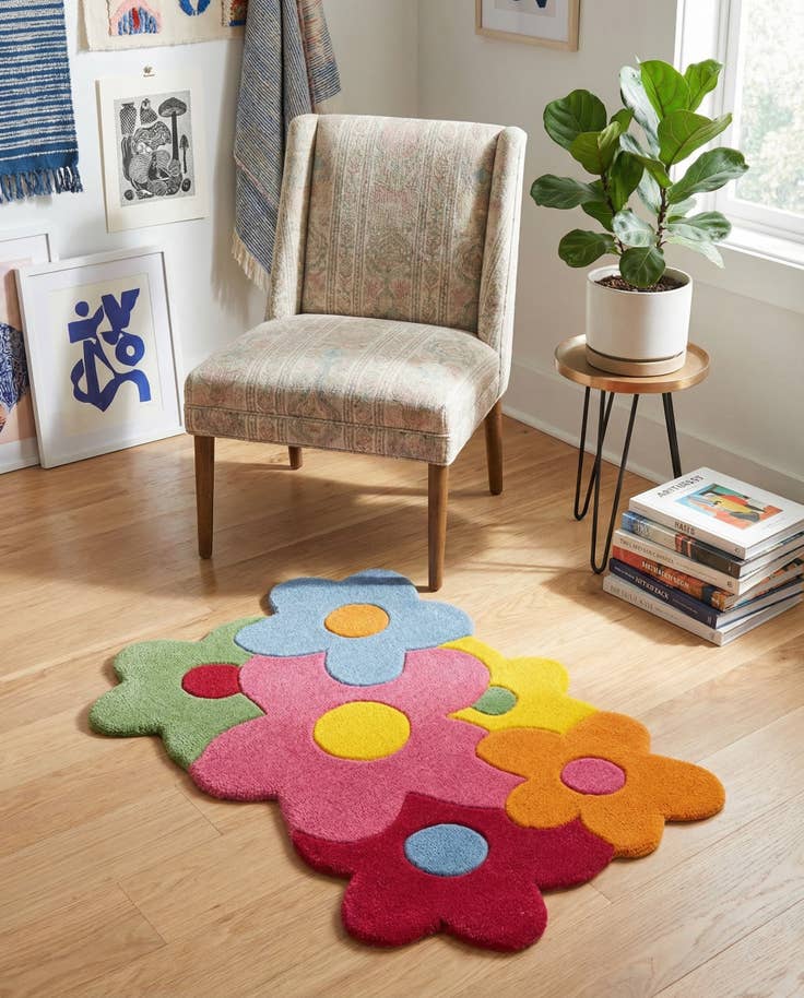 Detail image of 2' 2 x 3' 1 Happy Rugs Fluffy Flowers Wool