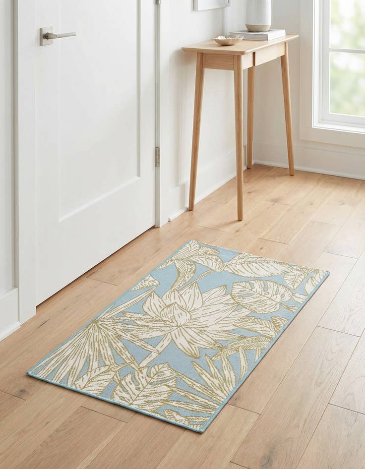 Detail image of 2' x 3' Washable Botanical Indoor / Outdoor Rug