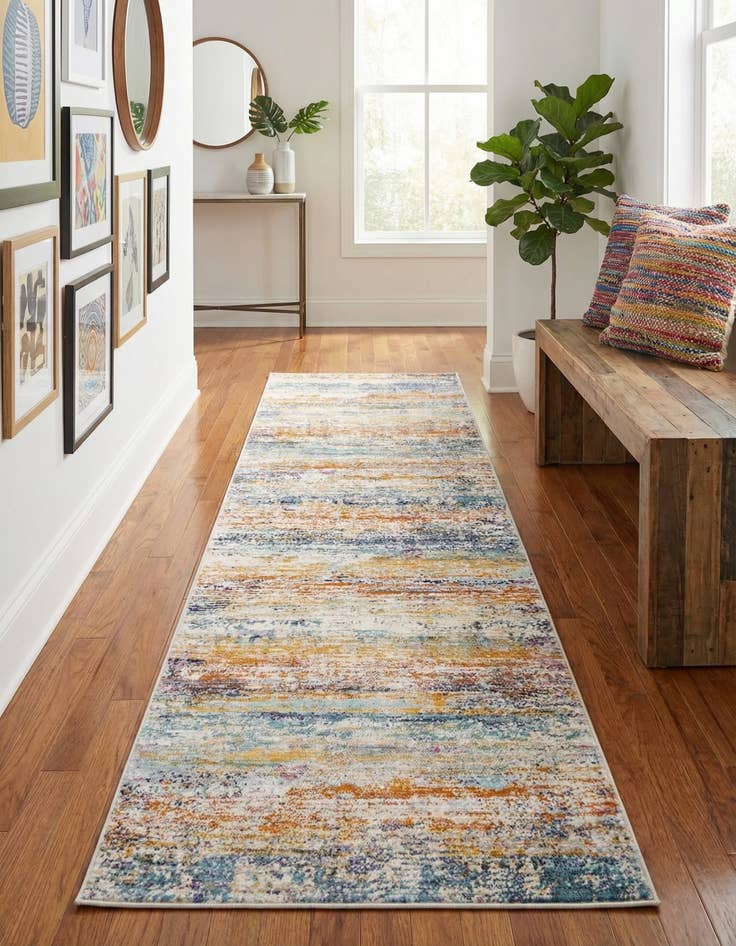 Detail image of 2' 7 x 9' 10 Malibu Runner Rug