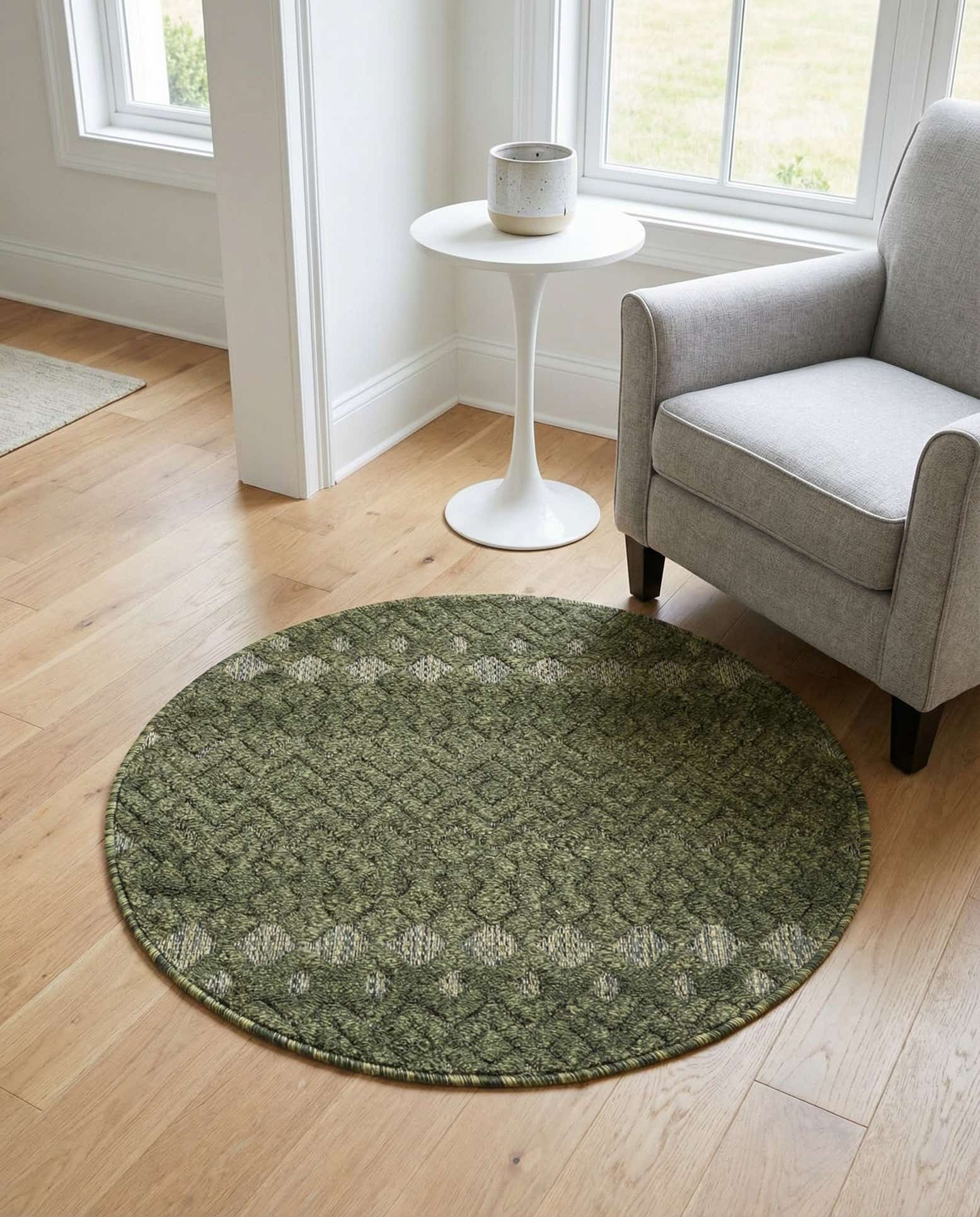 3' x 3' Easy-Clean Trellis Textured Indoor / Outdoor Round Rug