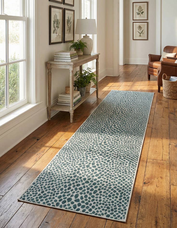 Detail image of 2' 7 x 10' Washable Jill Zarin Indoor / Outdoor Runner Rug