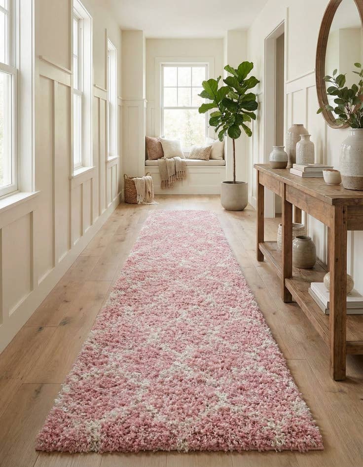 Detail image of 3' 3 x 16' 5 Lattice Shag Runner Rug