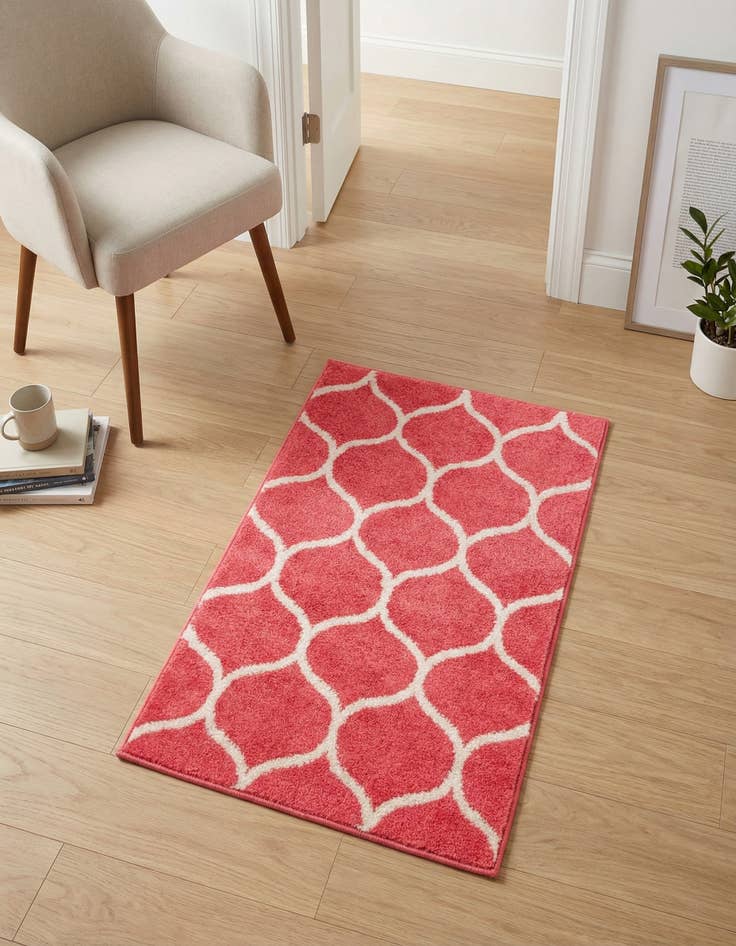 Detail image of 2' x 3' Trellis Frieze Rug