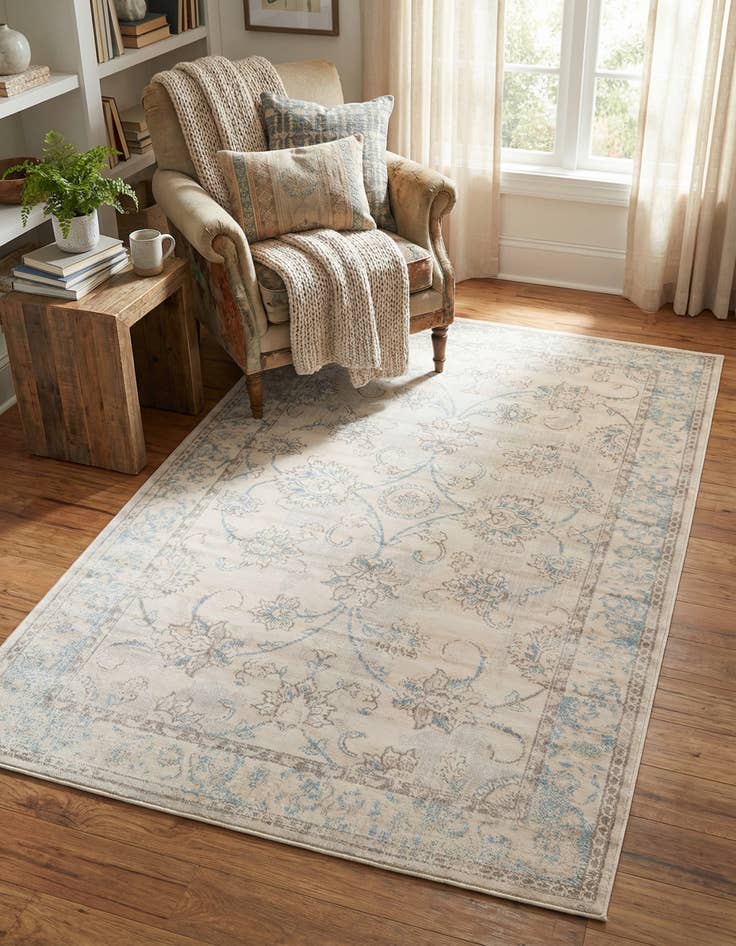 Detail image of 4' x 6' Victoria Rug