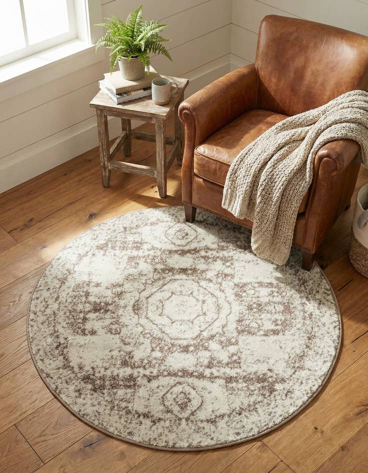 Detail image of 3' x 3' Dover Round Rug