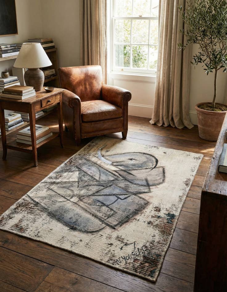 Detail image of 3' 2 x 4' 3 Hand Knotted Ultra Vintage Persian Wool Rug