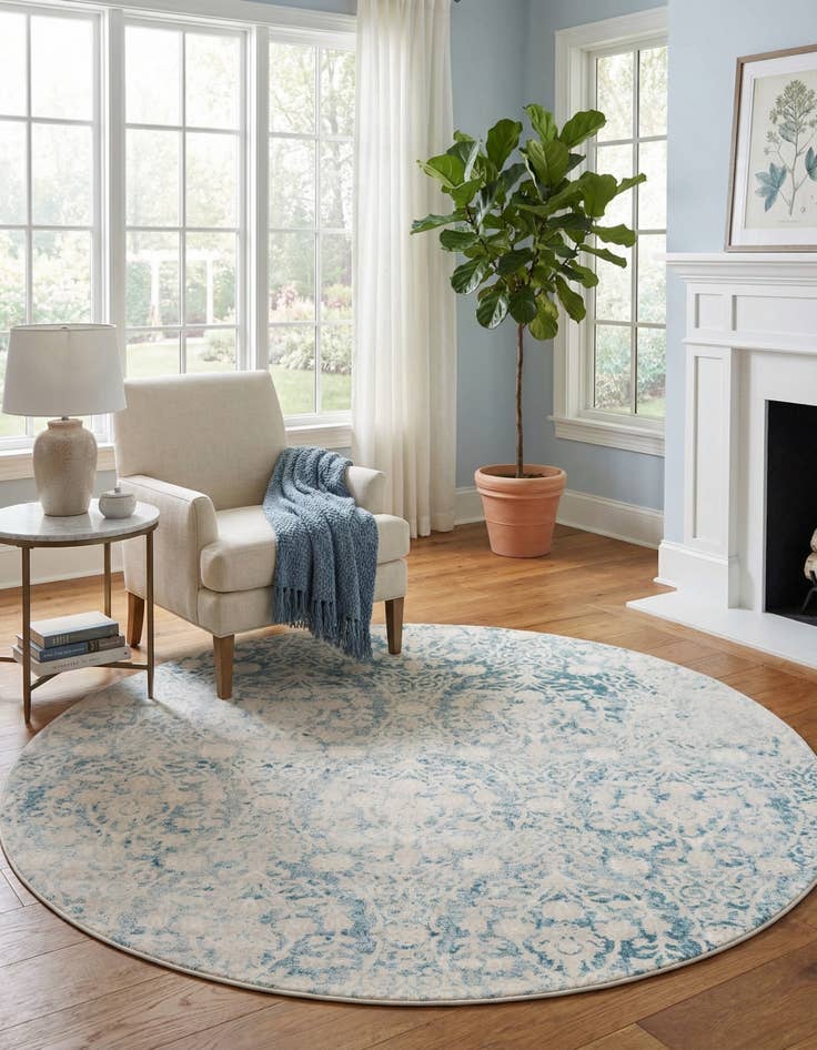 Detail image of 6' x 6' Modern Classical Round Rug