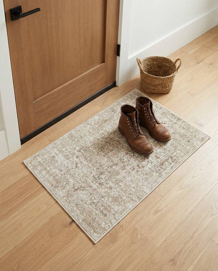 Detail image of 2' x 3' Eliza Rug