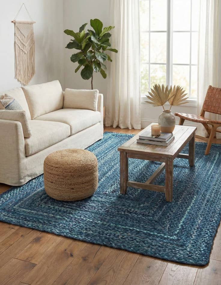 Detail image of 5' 1 x 8' Handmade Braided Chindi Rug