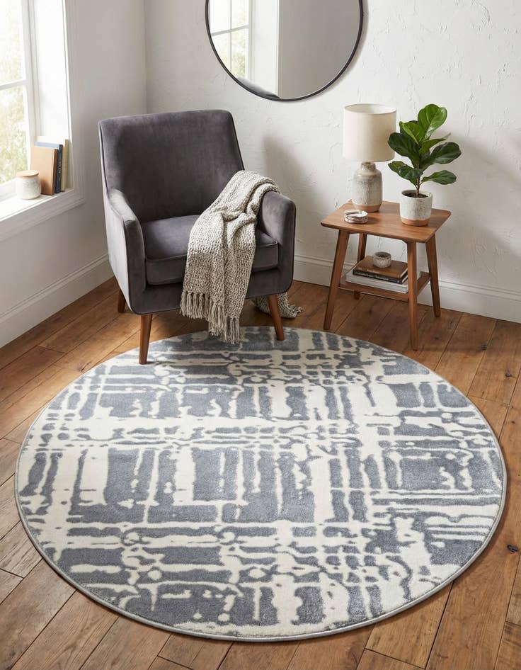 Detail image of 4' x 4' Vince Camuto Round Rug