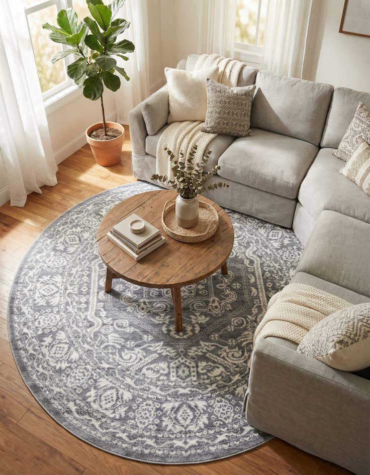 Detail image of 7' 10 x 7' 10 Boston Round Rug