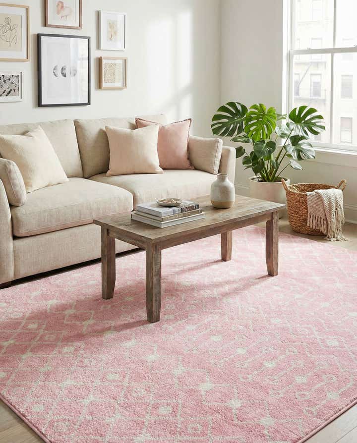 5' 3 x 8' Moroccan Trellis Rug